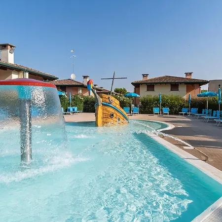 Cosy In Lido Delle Nazioni With Pool Apartamento
