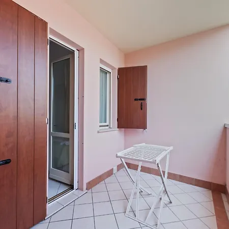 Cosy In Lido Delle Nazioni With Pool * Comacchio