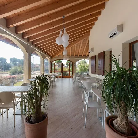 Apartamento Cosy In Lido Delle Nazioni With Pool Comacchio